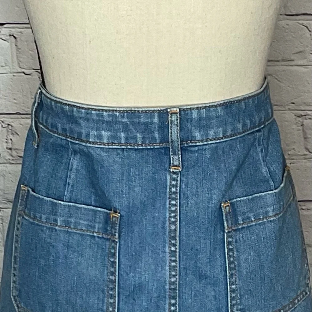 LOFT Outlet Button Front Denim Skirt Closure Raw Hem Cotton 6